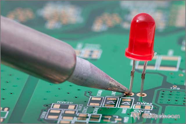 Solder LED lights to electronic circuit boards.jpg