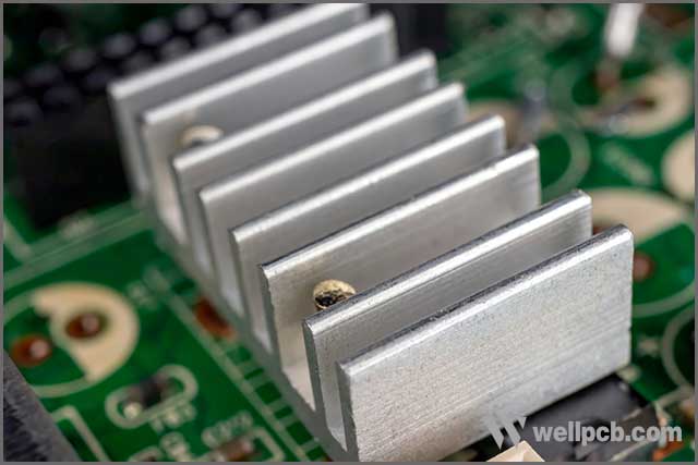 an aluminum radiator on a PCB motherboard.jpg