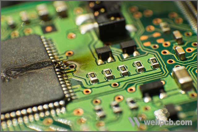 a PCB coating that could not maintain drastic thermal changes.jpg