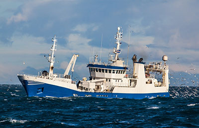 a modern fishing vessel that uses electrical fishing methods