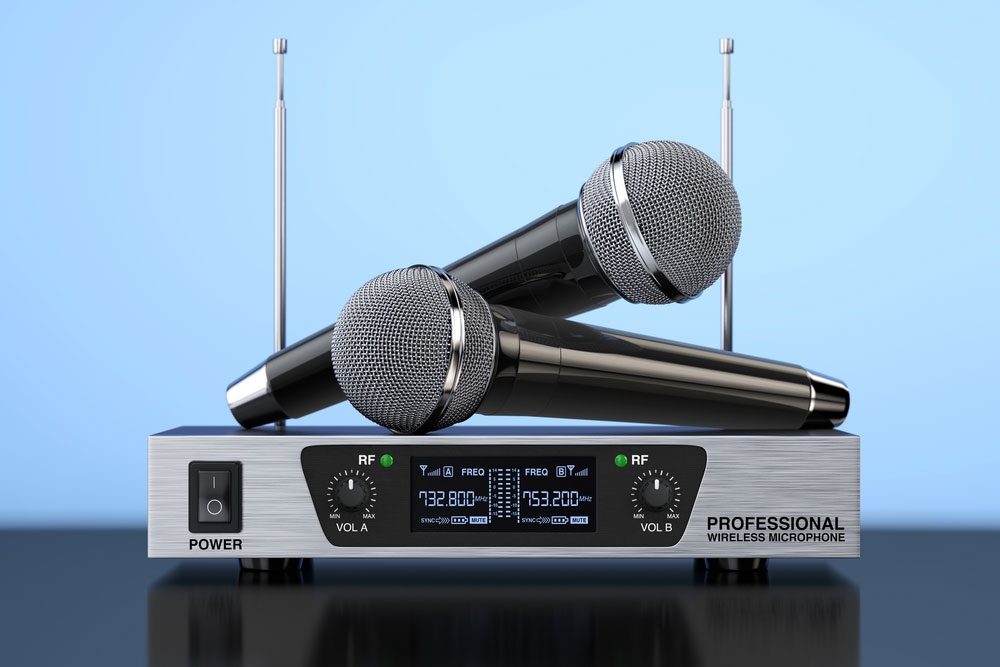Cordless Microphone with a wireless transmitter