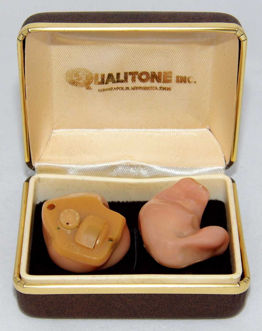 Vintage Qualitone In-The-Ear hearing aids