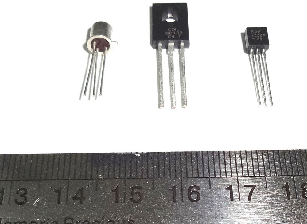 Comparison of BD139, 2N2222, and BC107 transistors