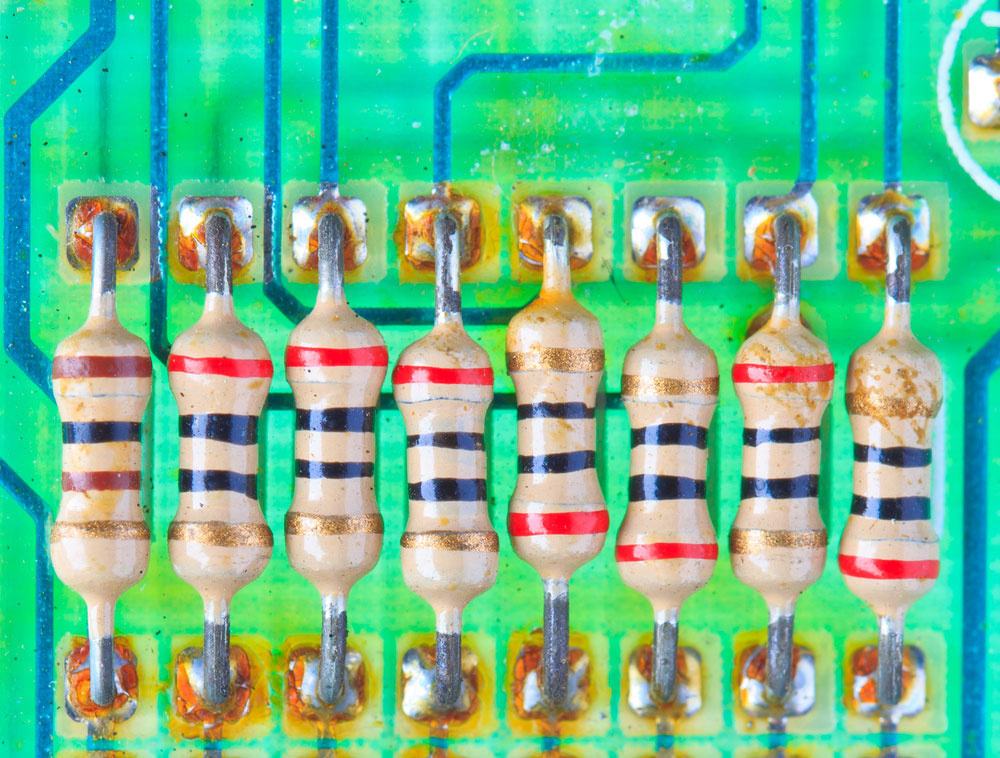 resistors mounted on a motherboard