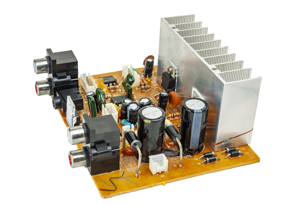 an op-amp working in an amplifier device