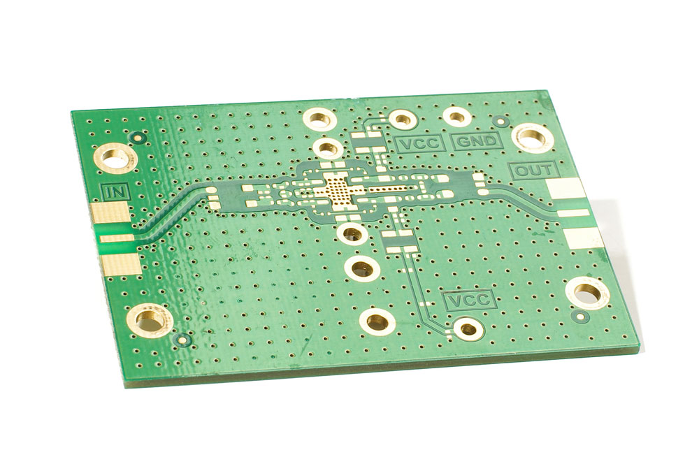 Prototype high-frequency amplifier circuit board